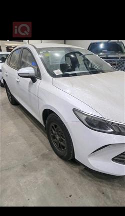 بي واي دي Qin Plus